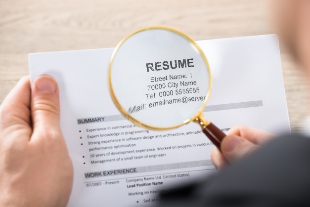 resume maker review